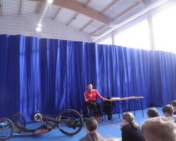 OLYMPUS DIGITAL CAMERA