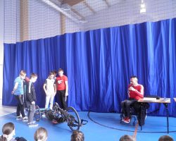 OLYMPUS DIGITAL CAMERA